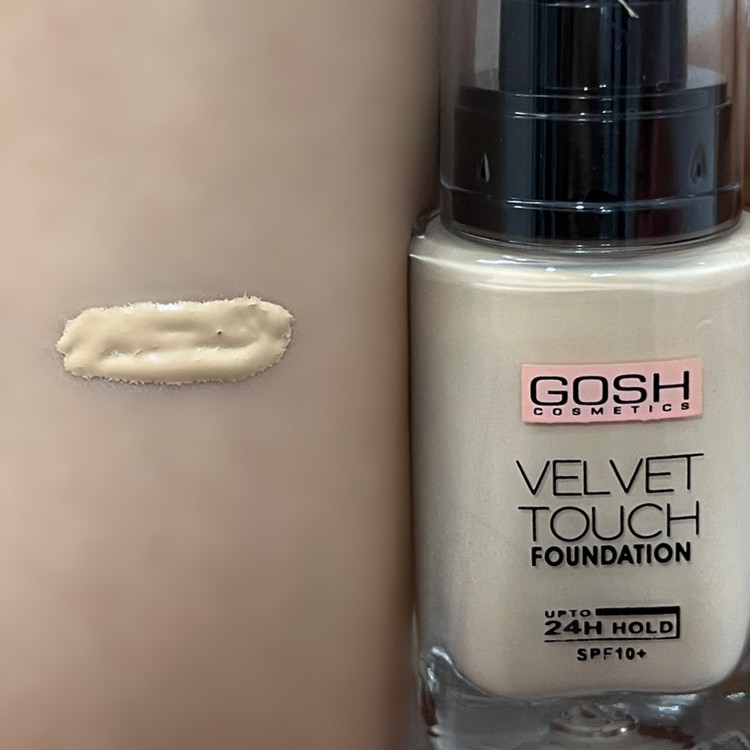 کرم پودر 24 ساعته Velvet Touch